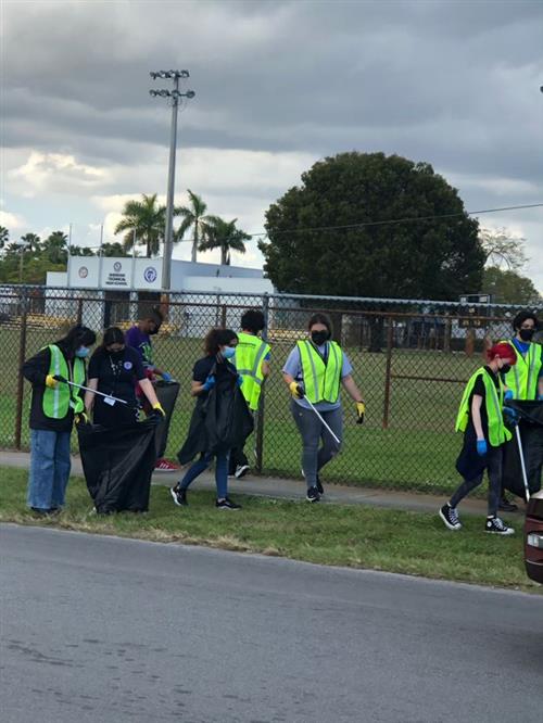 Key Club Neighborhood Clean Up